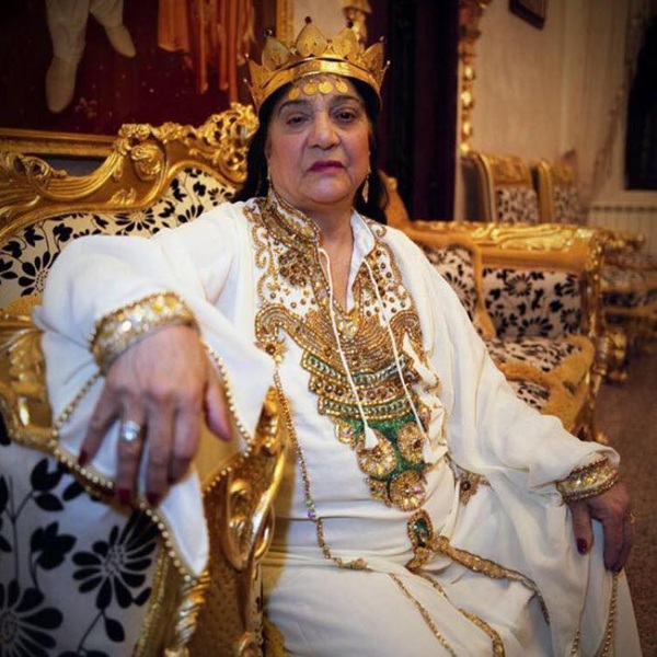 regina magiei albe
